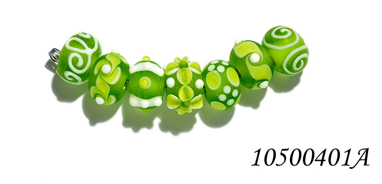 10500401 - Seven Matte-Finished Green Rondelle Beads