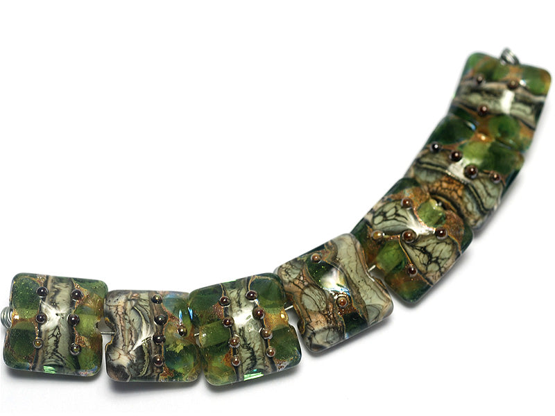 10503404 - Seven Green w/Silver Foil Pillow Beads