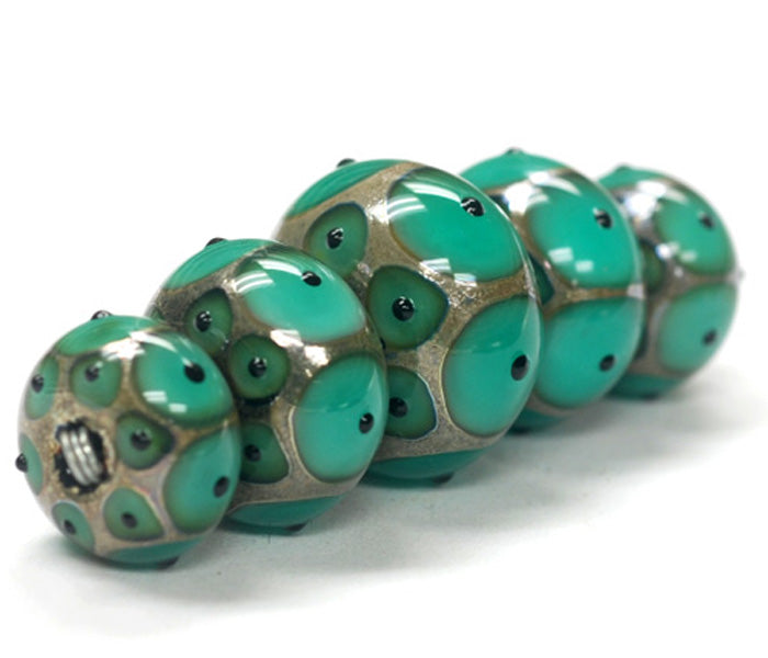 10503801 - Five Graduated Ocean Green w/Black Dots Rondelle Beads