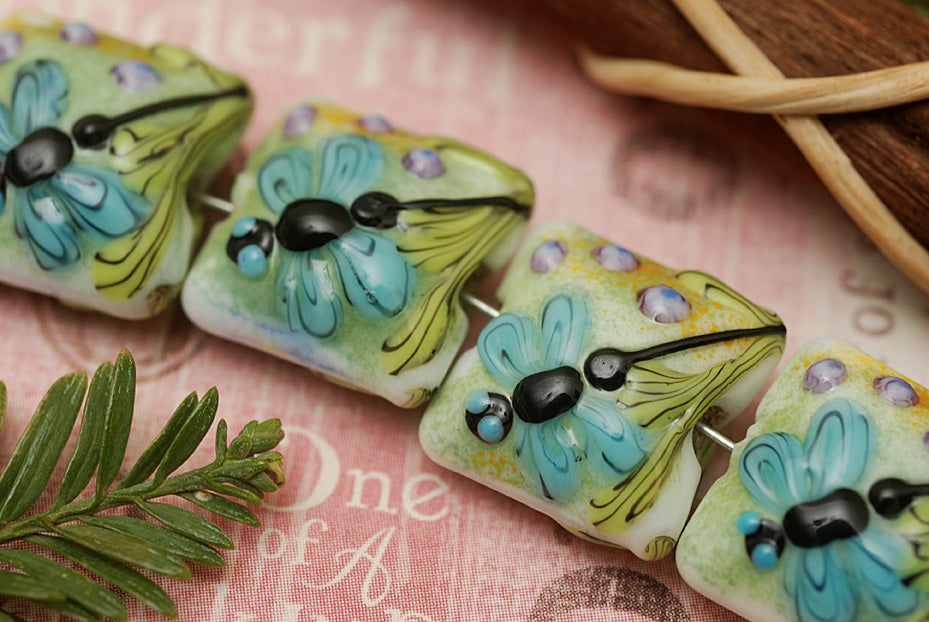 10504604 - Seven Blue Dragonfly Pillow Beads