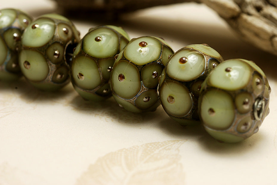 10504901 - Seven Moss Green w/Metal Dots Rondelle Beads