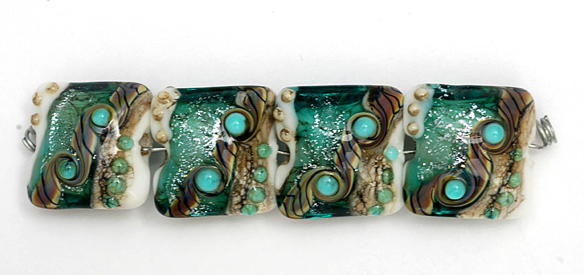 10505814 - Four Mint Stardust Pillow Beads