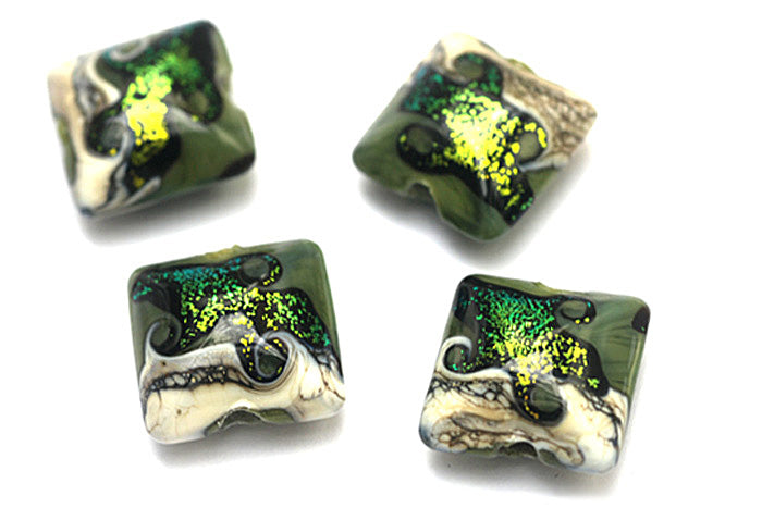 10506414 - Four Olivine Pillow Beads
