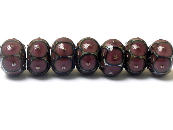 10601701 - Seven Plum w/Metal Dots Rondelle Beads
