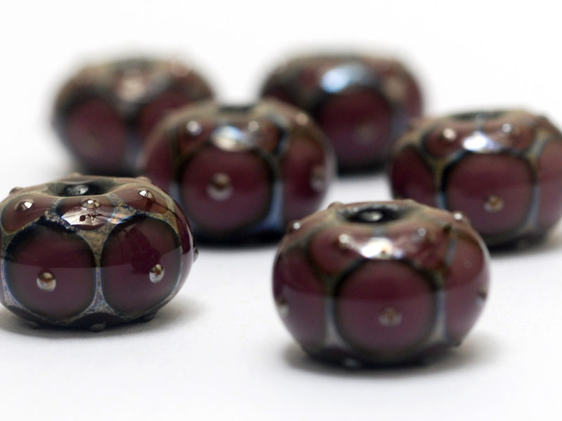 10601721 - Six Plum w/Metal Dots Rondelle Beads