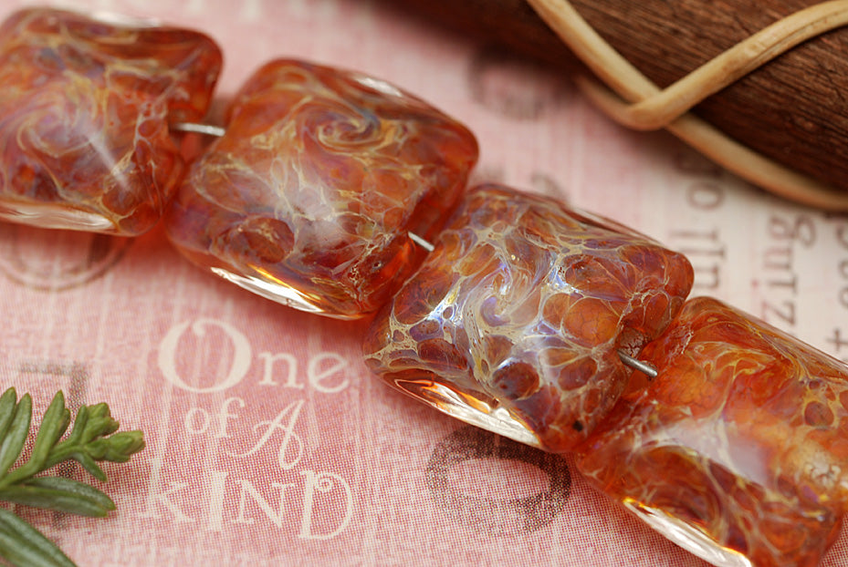 10602114 - Four Yellow-orange & Purple Free Style Pillow Beads