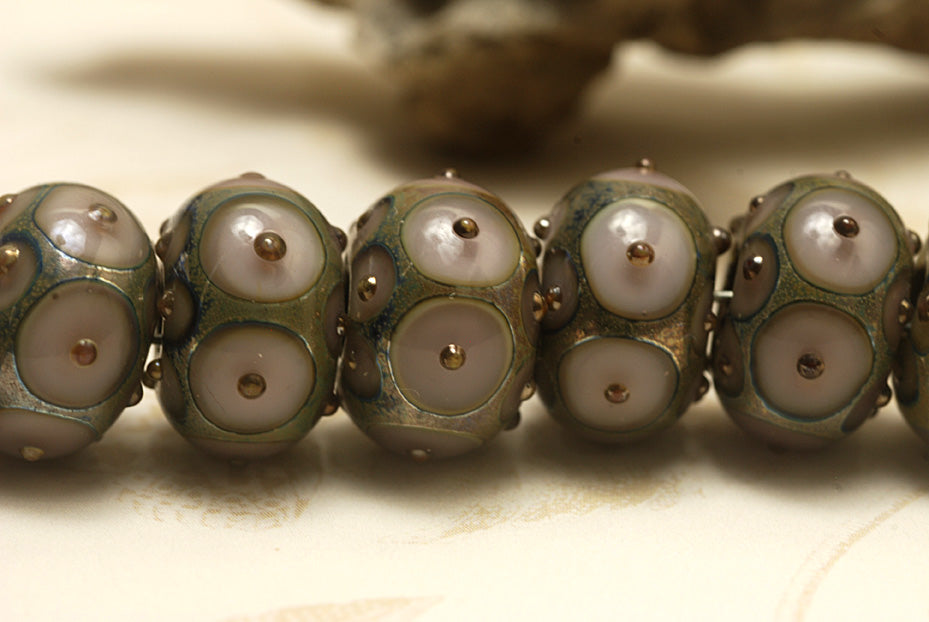 10602801 - Seven Lavender Pink w/Metal Dots Rondelle Beads