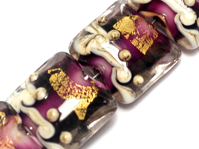 10602904 - Seven Amethyst Treasure Pillow Beads