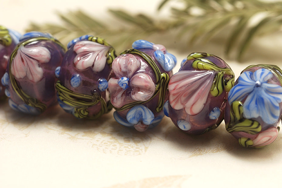 10603001 - Seven Violet Garden Rondelle Beads