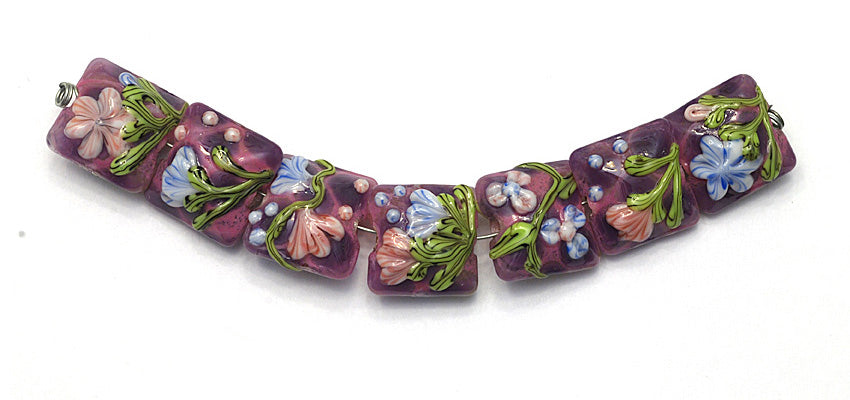 10603004 - Seven Violet Garden Pillow Beads