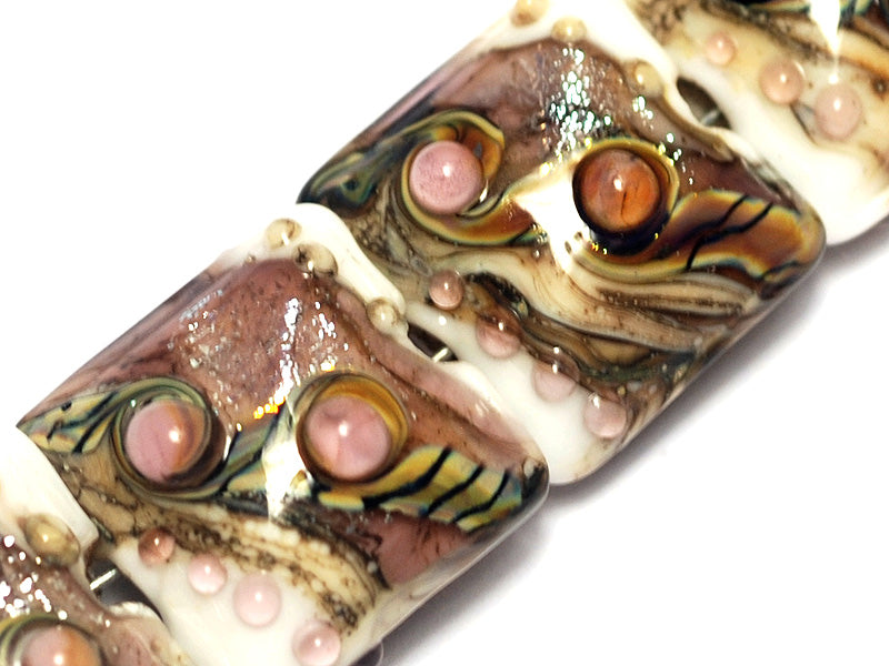10603514 - Four Blushing Pink Stardust Pillow Beads
