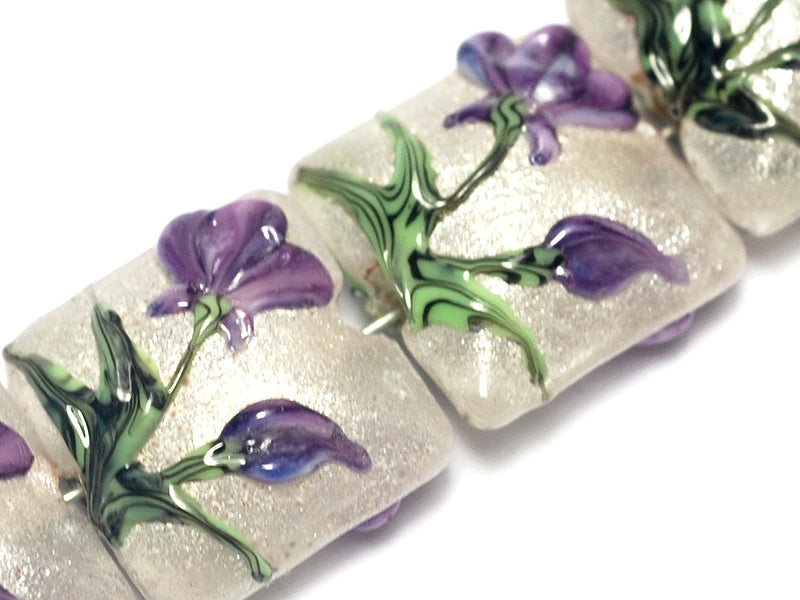 10603914 - Four Regalia Flower Pillow Beads