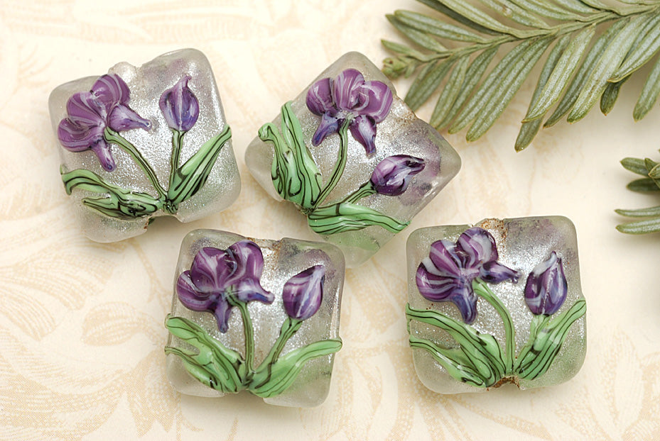 10603914 - Four Regalia Flower Pillow Beads