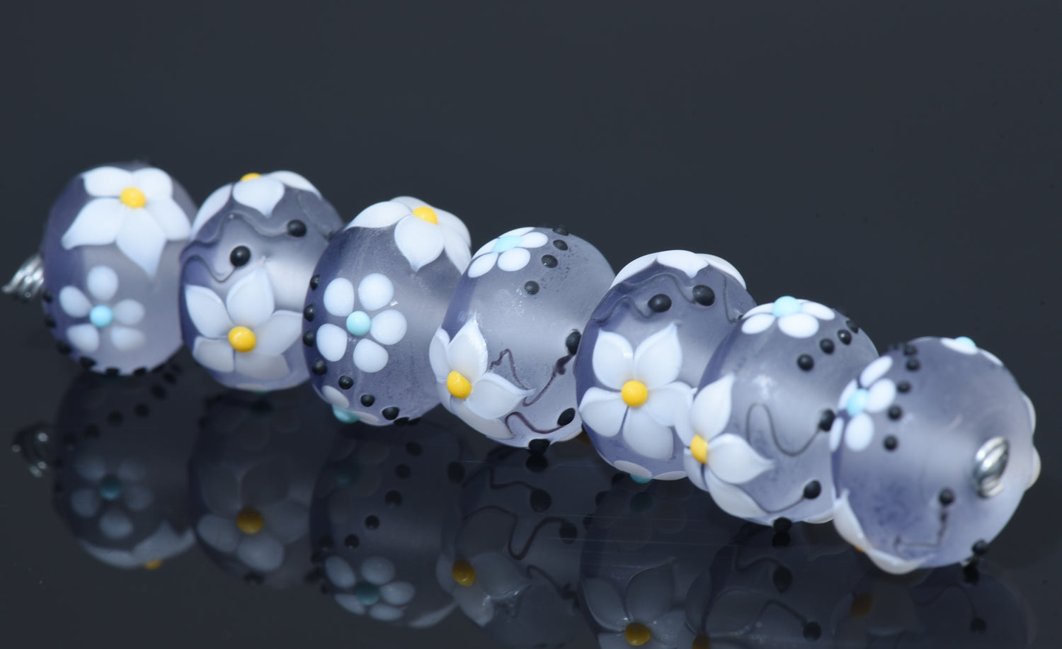 10605901 - Seven Lavender Dew Rondelle Beads