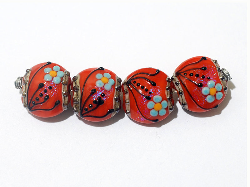 10706512 - Four Vintage Florals Lentil Beads