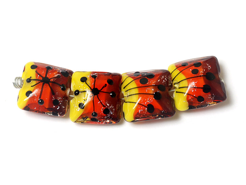 10706914 - Four Sunset Rainbow Pillow Beads