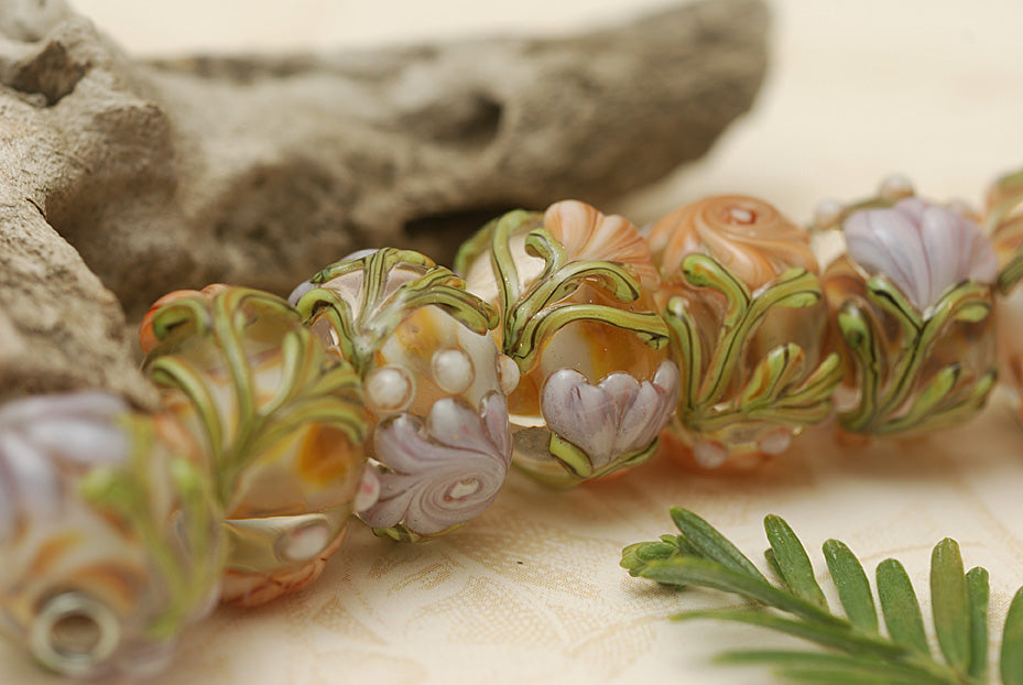 10801001 - Seven Light Pink w/Orange Floral Rondelle Beads
