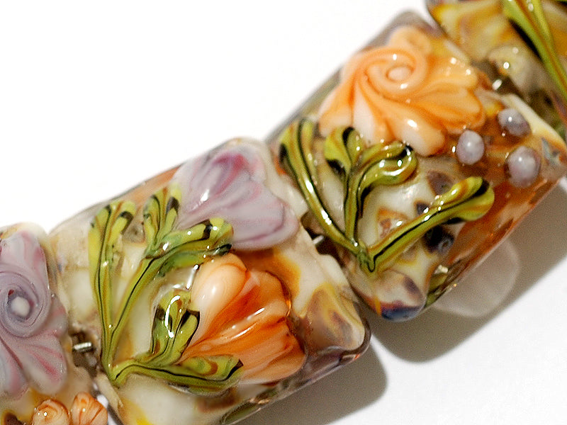 10801004 - Seven Light Pink w/Orange Floral Pillow Beads