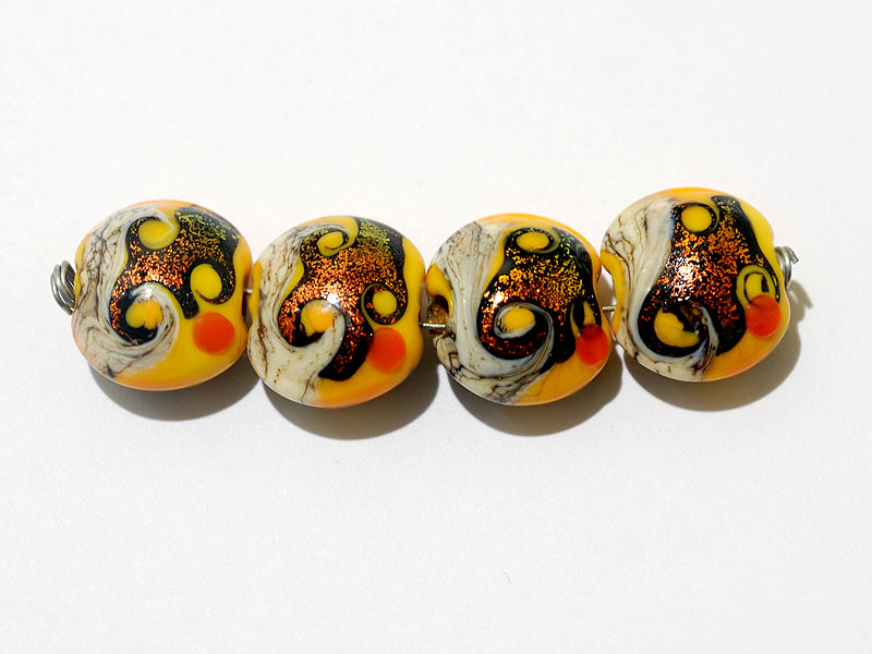 10802012 - Four Summer Sunset Waves Lentil Beads