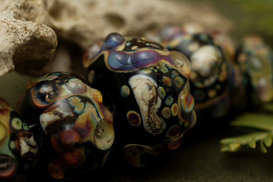 10902311 - Five Graduated Cheyenne Rock Beads