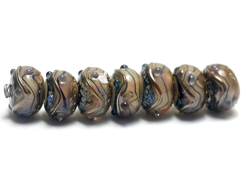 10902401 - Seven Beige & Ivory Free Style Rondelle Beads