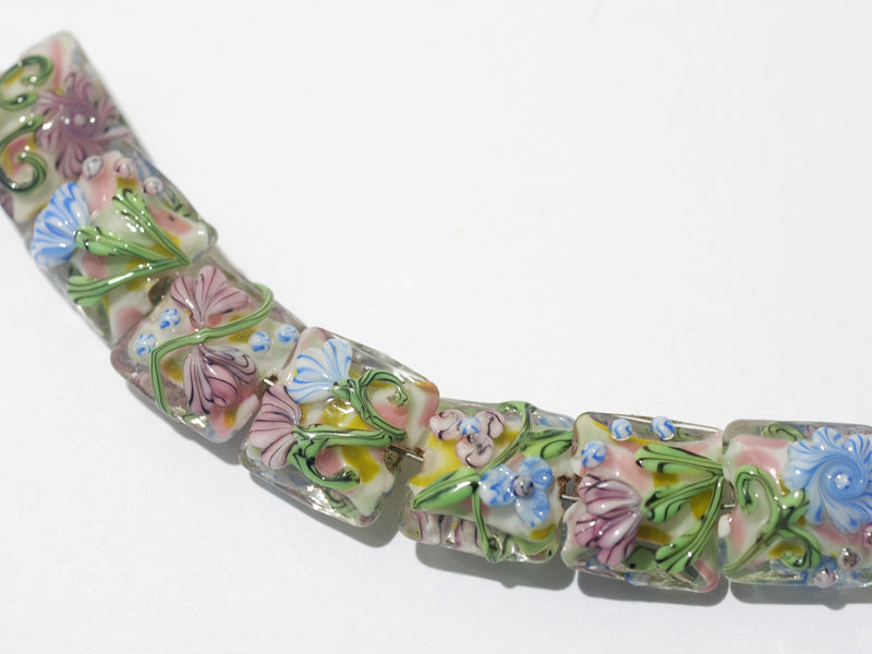 11005404 - Seven Light Pink w/Blue Floral Pillow Beads