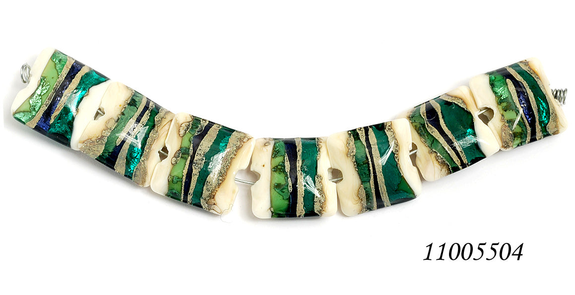 11005504 - Seven Green/Ivory Pillow Beads