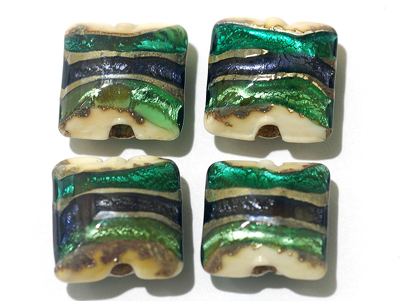 11005514 - Four Green/Ivory Pillow Beads