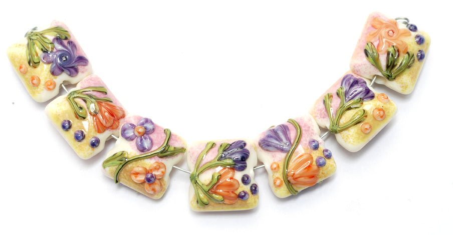 11005804 - Seven Purple w/Orange Flora Pillow Beads