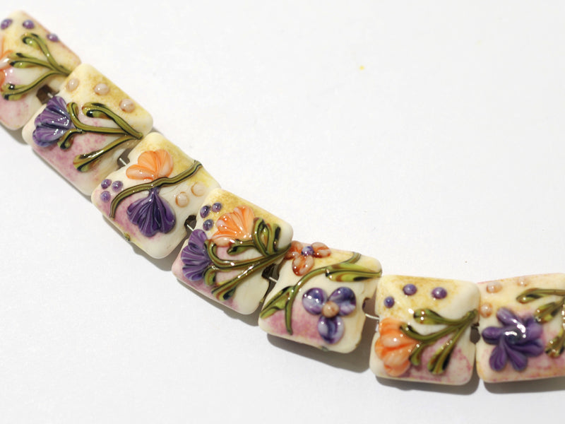 11005804 - Seven Purple w/Orange Flora Pillow Beads
