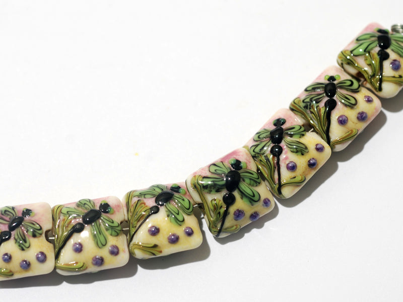11005904 - Seven Green Dragonfly Pillow Beads