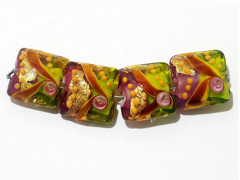 11007014 - Four Carolina Parakeet Pillow Beads