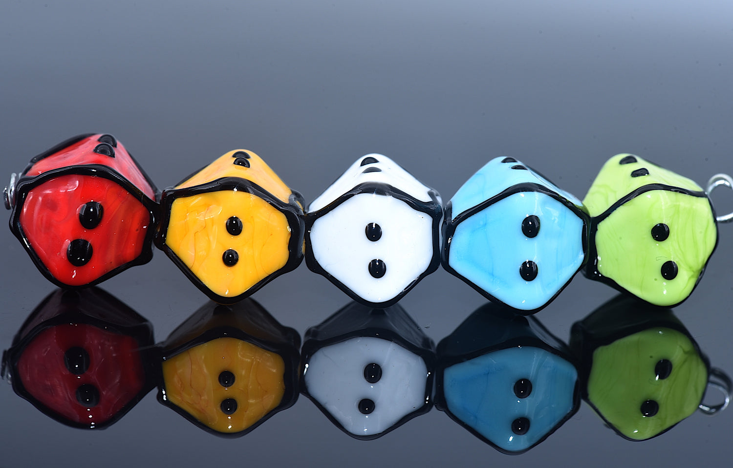 11007507 – Five Multiple Color Rainbow Crystal Beads