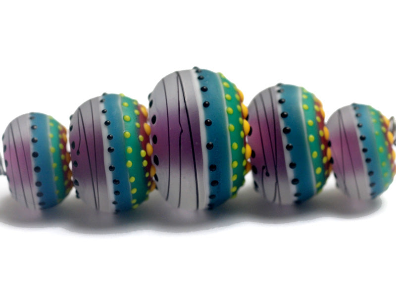 11009111 - Five Rio de Janeiro Matte Graduated Rondelle Beads
