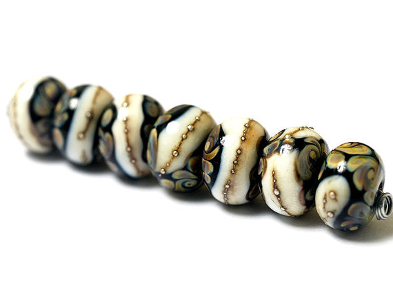 11105001 - Seven Black/Ivory & Beige Rondelle Beads