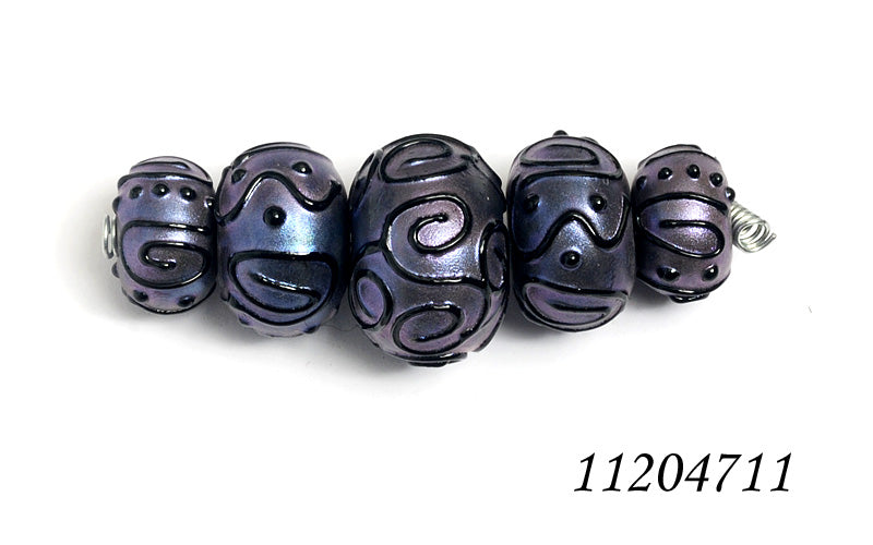11204711 - Five Graduated Purple Pearl Surface Rondelle Beads