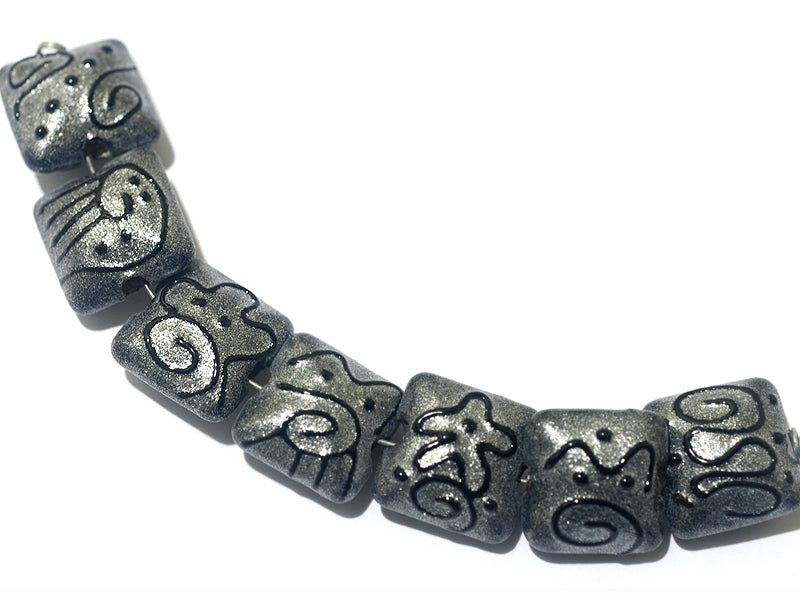 11205004 - Seven Gray Pearl Surface w/Black Pillow Beads