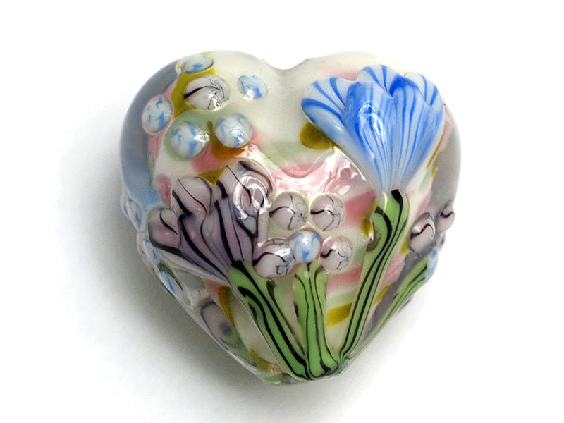 11805105 - Light Pink w/Blue Floral Heart
