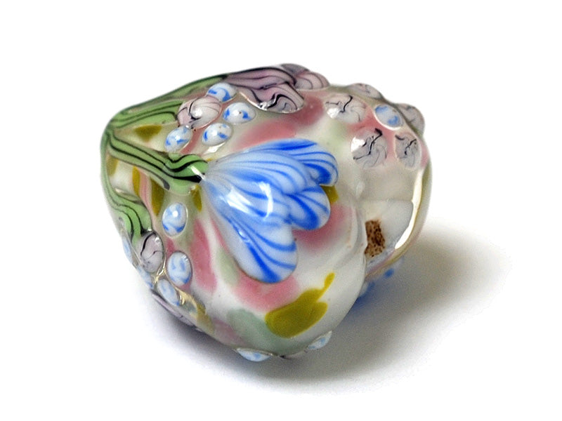 11805105 - Light Pink w/Blue Floral Heart