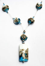 11807303 - Necklace using Weave w/Bubble Beads