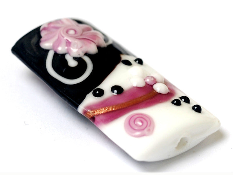 11808203 D - Black & White w/Pink Flower Kalera Focal Bead
