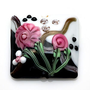 11809304 - White & Black w/Pink Flower Pillow Focal Bead