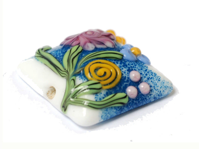 11809404 - Blue w/Pink Raised Flower Pillow Focal Bead