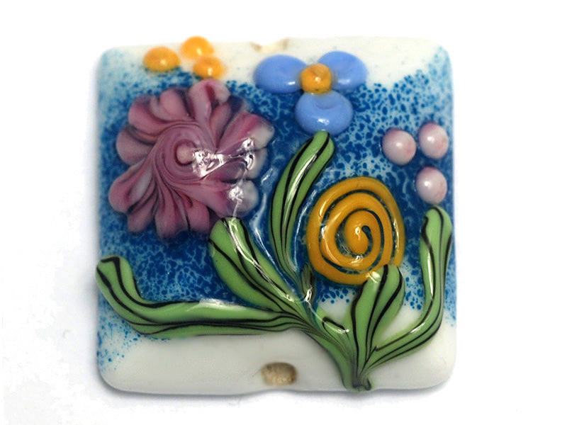 11809404 - Blue w/Pink Raised Flower Pillow Focal Bead
