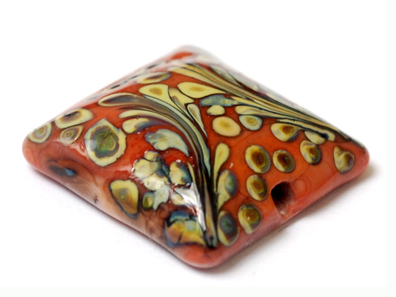 11811704 - Coral w/Beige Pillow Focal Bead