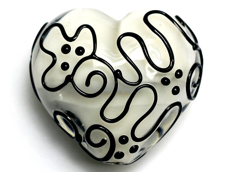 11813125 - Black & White Heart (Large)