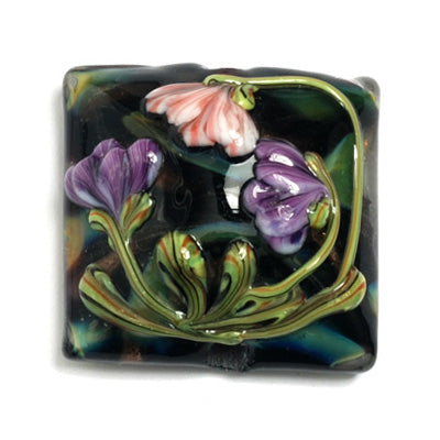 11814804 - Light Pink w/Purple Floral Pillow Focal Bead