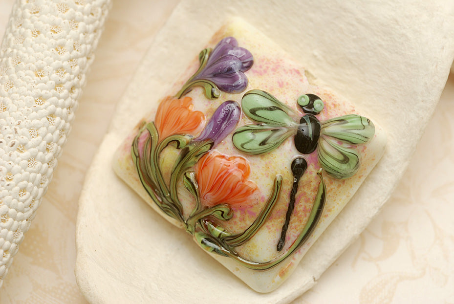 11816804 - Green Dragonfly Pillow Focal Bead