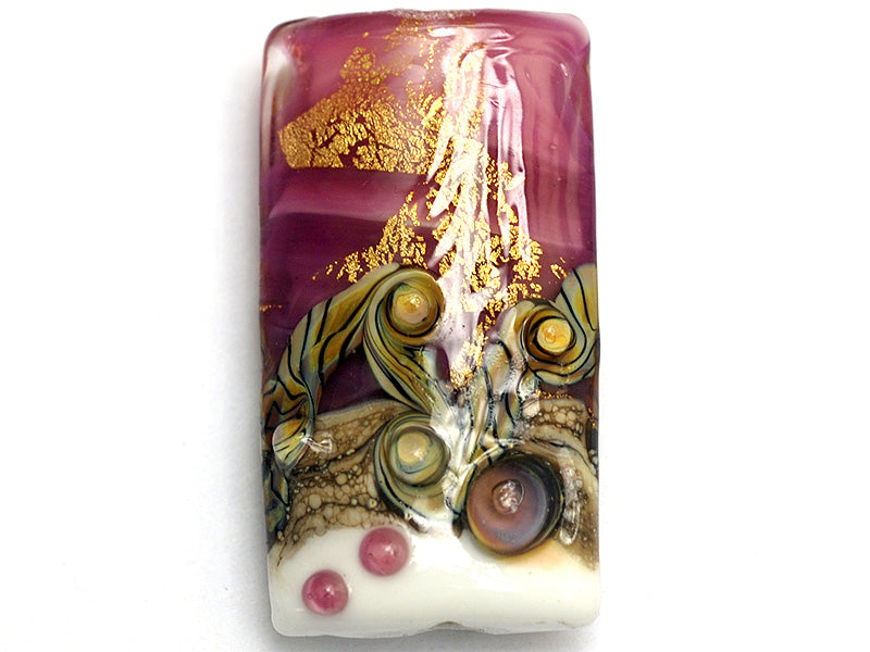 11818403 - Cranberry Treasure Kalera Focal Bead