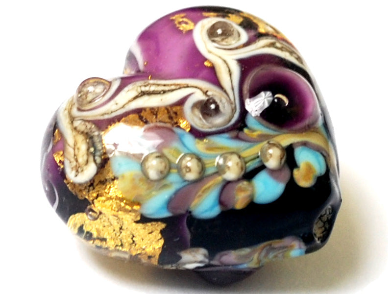 11818525 - Amethyst Treasure Heart (Large)